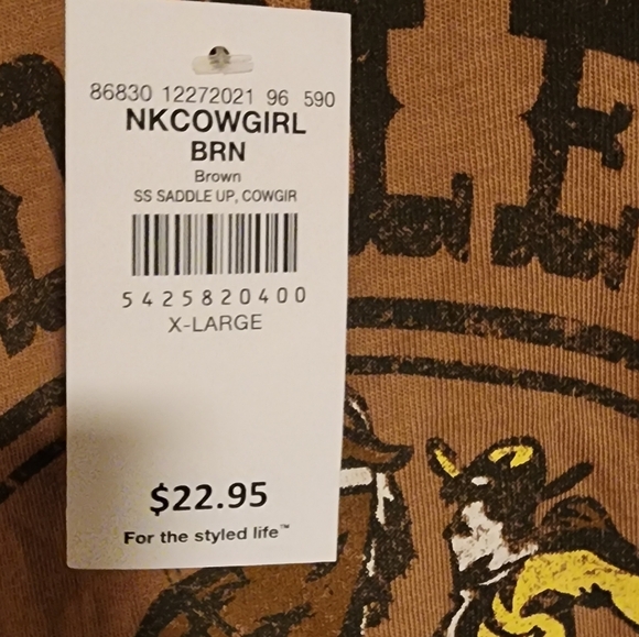 Modish Rebel t-shirt from Buckle *428.2K - Picture 6 of 6